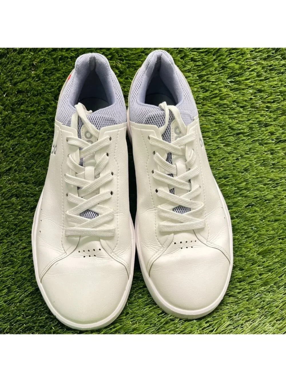 On Cloud Roger Advantage Womens Size 9 White Athletic Leather Shoes Sneakers